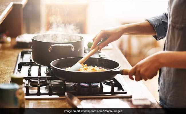 The Art of Cooking: 5 Essential Culinary Techniques